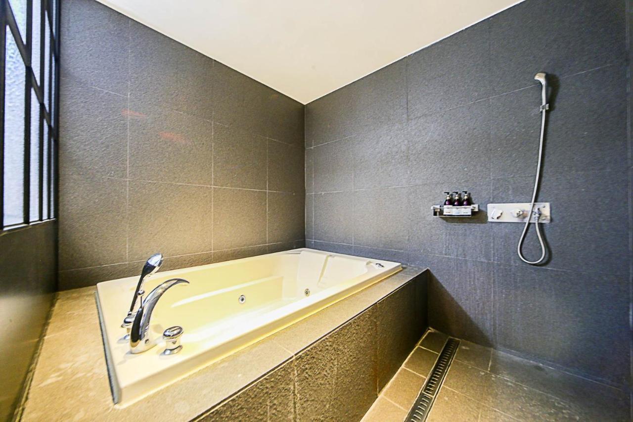 Hotel Myeongjak Chuncheon Exterior foto