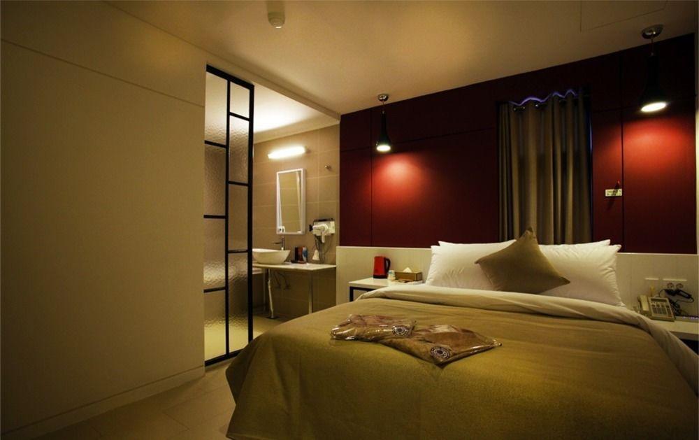 Hotel Myeongjak Chuncheon Exterior foto
